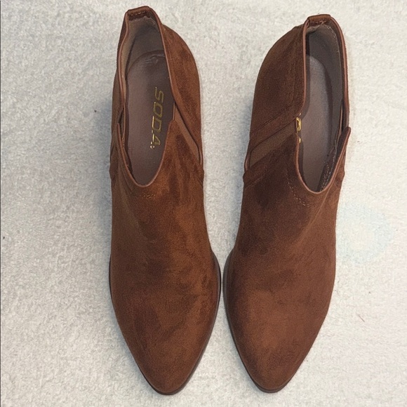 Soda Shoes - Soda Women's Rich Brown Ankle Booties